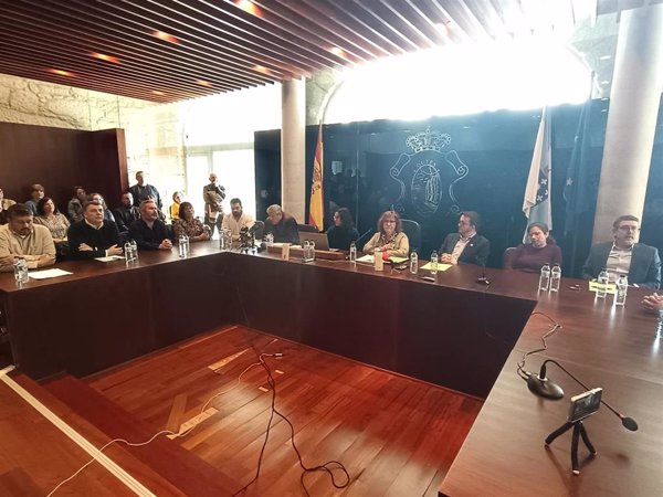 Ferraz expulsa defintiivamente al edil del PSOE de Outes (A Coruña) que dio la Alcaldía al PP con una moción de censura