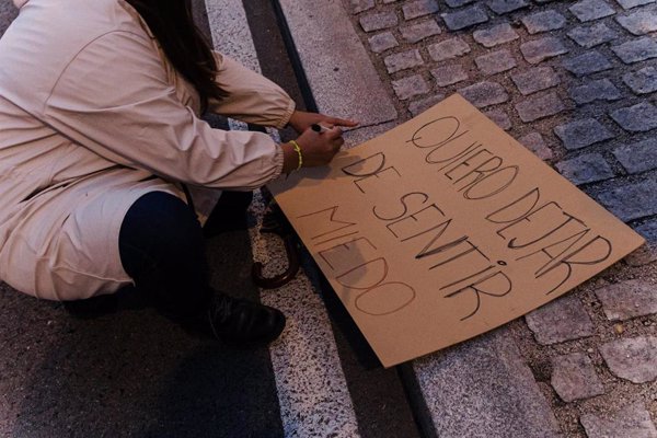 Un estudio recopila entrevistas a 76 mujeres que ejercen prostitución, 26 trans, de las que el 90% ha sufrido violencia