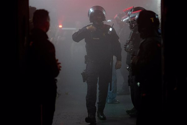 9 detenidos en el distrito de Sants (Barcelona) por el 'Pla Kanpai' contra la multirreincidencia