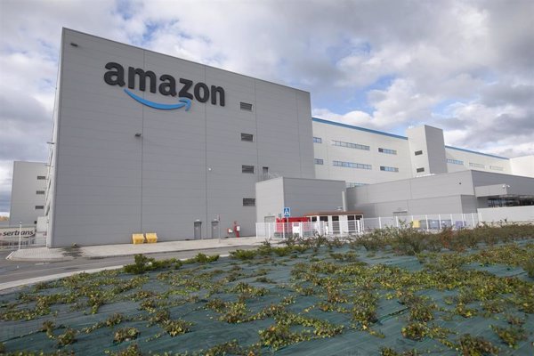 Amazon eleva sus ingresos por encima de los 8.000 millones en España en 2024, un 12,6% más