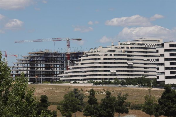 El precio de la vivienda sube un 8% en marzo, pero sigue un 11% por debajo de máximos de 2007, según Tinsa