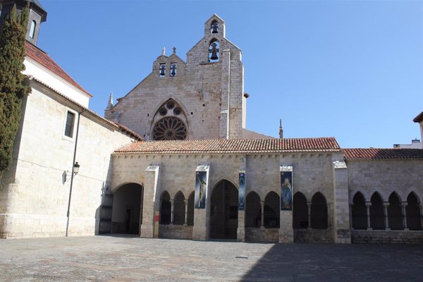 El ritual de la vestición dará comienzo a la procesión de 'Las Cinco llagas' de Palencia