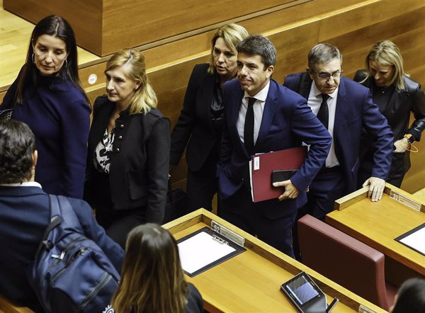 Mazón dice que la trayectoria de Pradas la hacía