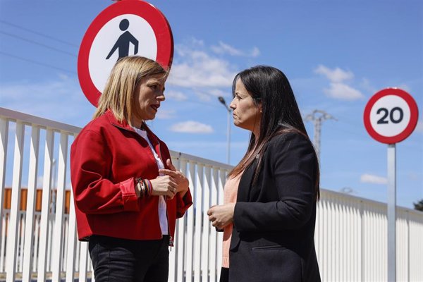 Bernabé destaca el compromiso del Gobierno para reconstruir Catarroja con