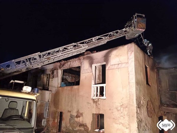 Muere un hombre en el incendio en su casa en Salas (Asturias)