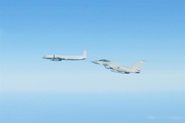 Reino Unido desplegó tres patrullas esta semana para interceptar aviones rusos de Kaliningrado