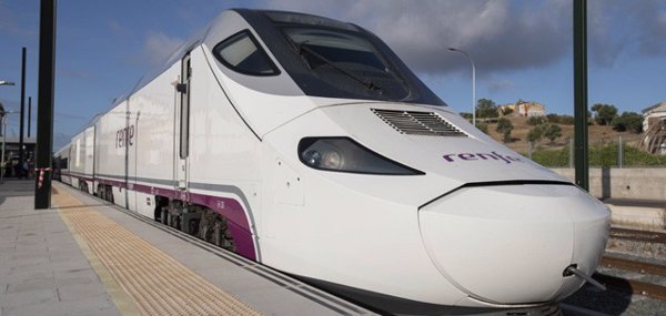 Una avería en Palencia afecta a los Alvia Madrid-Santander y Santander-Alicante con transbordos por carretera