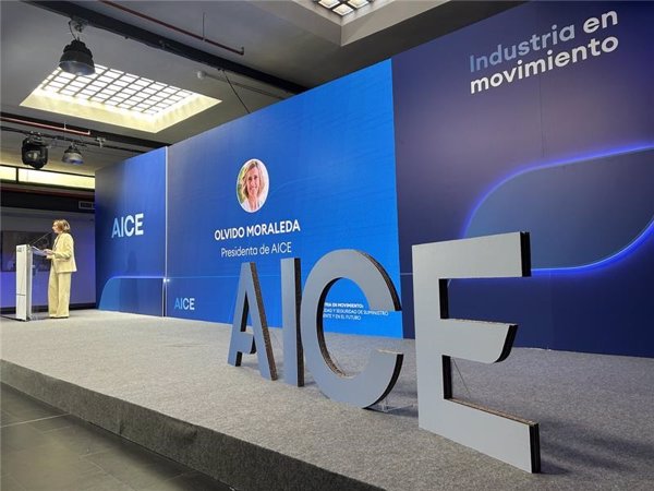 La patronal del refino pasa a denominarse AICE como un nuevo paso en la descarbonización del sector