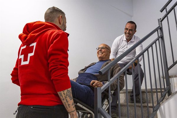 Cruz Roja continuará prestando ayuda a varias CCAA a lo largo de la noche