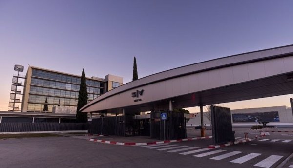 La planta de Seat en Martorell (Barcelona) espera volver a la normalidad este martes tras el apagón