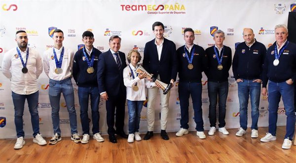 El CSD recibe al equipo español que ganó los FIA Motorsport Games en Valencia