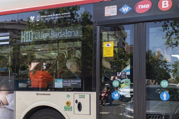 Los autobuses de Barcelona y área metropolitana registran récord de pasajeros con 1,25 millones en el apagón