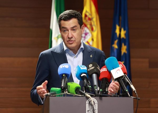 Moreno urge a Sánchez