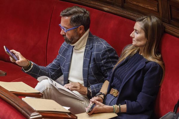 Compromís y PSPV piden a Catalá (PP) que cese a Badenas (Vox):