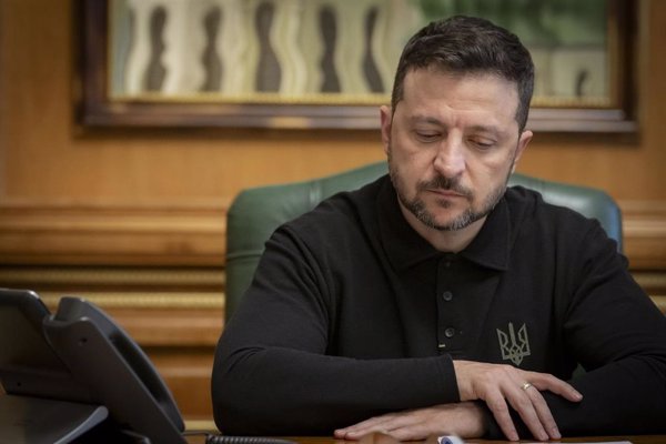Zelenski celebra el acuerdo sobre minerales con EEUU y lo vincula con su reunión con Trump en el Vaticano