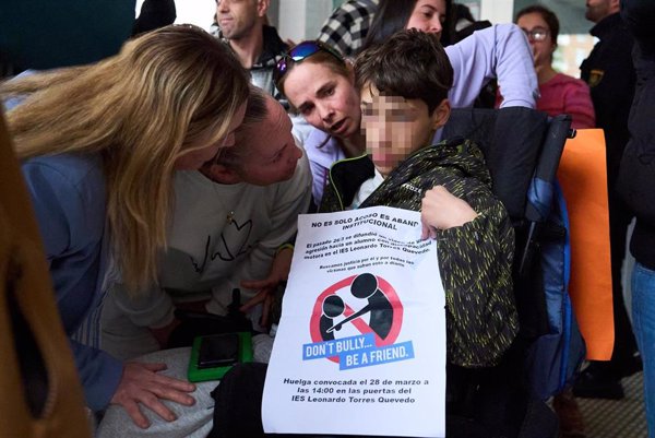 Día Internacional contra el acoso escolar, un problema que va más allá de los colegios con el uso de las pantallas