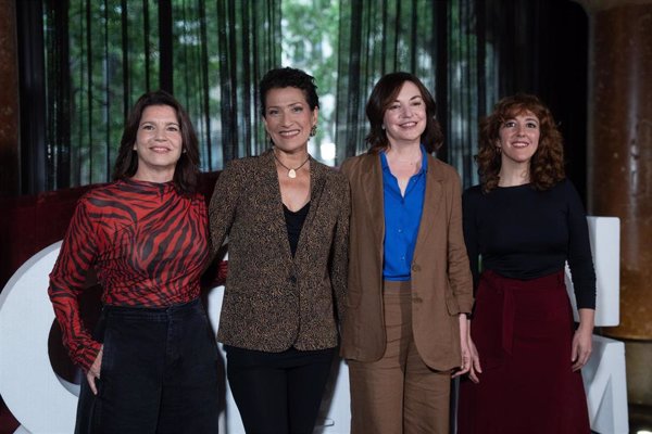 Laura Mañá trata la amistad y sororidad en 'Les irresponsables': 