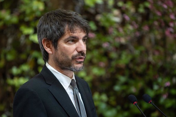 Sumar pide una