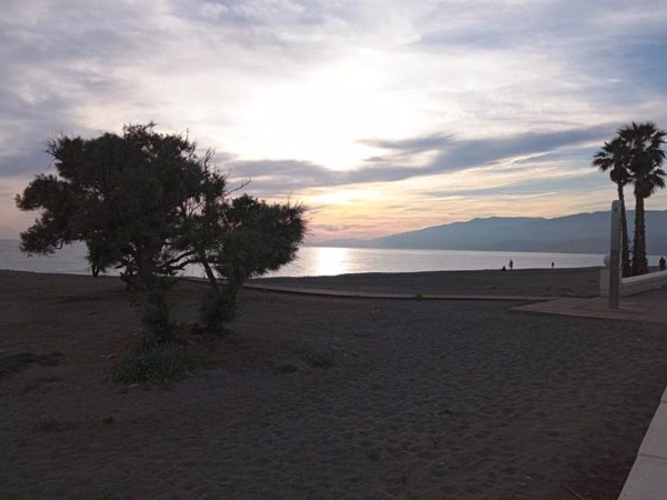 Aparece el cuerpo sin vida del buzo que se buscaba en aguas de Almería desde el domingo