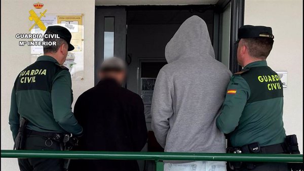 Detenidos dos jóvenes por su presunta implicación en la paliza y robo a un vecino de Navalmoral de la Mata