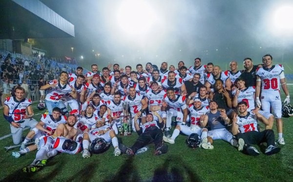 Los LG OLED Black Demons, tricampeones de la Liga Nacional de Fútbol Americano
