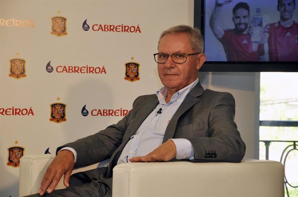 Fallece el periodista José Ángel de la Casa, la voz del fútbol y del histórico 12-1 del España-Malta