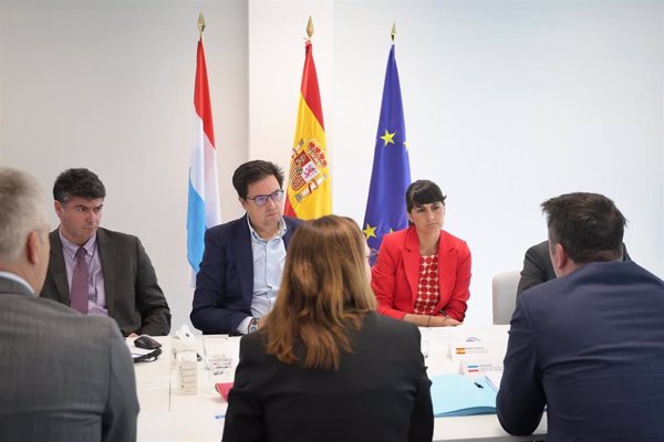 López se reúne con ministros de Luxemburgo para abordar el uso de nuevas tecnologías en el ámbito europeo