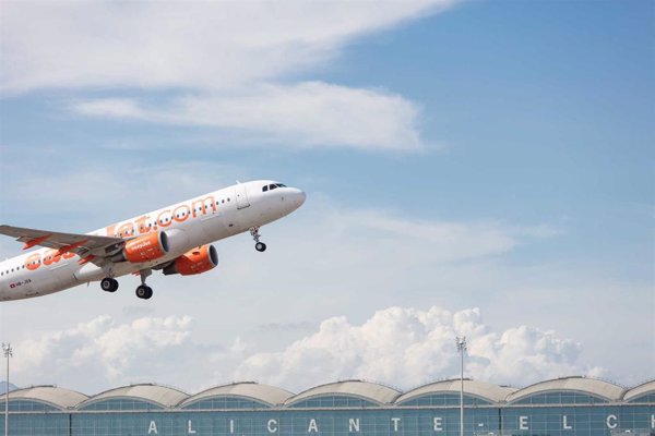 Ibiza, Menorca y Formentera piden al Gobierno que salde su deuda con aerolíneas por descuentos a residentes