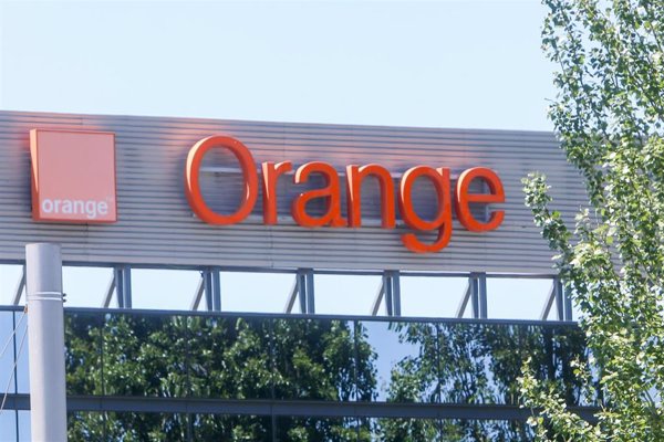 Orange elige a Jerôme Hénique como CEO en Francia tras la salida de Fallacher a Eutelsat