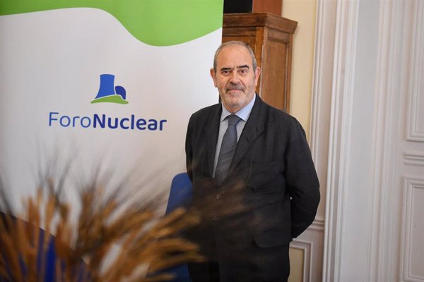 La energía nuclear produjo el 19,98% del total de la producción eléctrica neta en España en 2024, según el sector