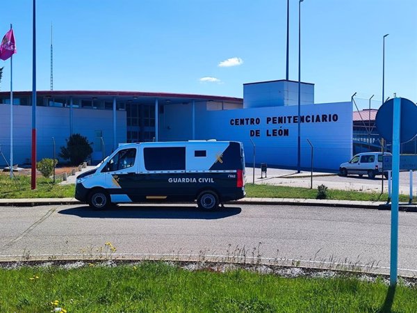 Detenido un monitor que trabaja en la prisión de Villahierro (León) por tráfico de drogas