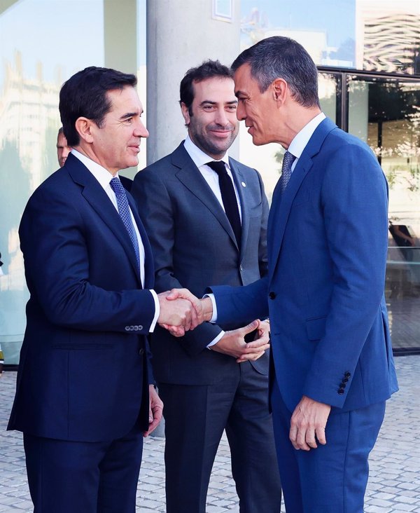 Economía abre la consulta sobre la OPA de BBVA hasta el 16 de mayo y pide propuestas de 'remedies'