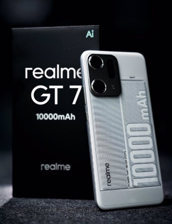 Realme pretende romper la barrera de capacidad de batería actual con un concepto de móvil de 10.000 mAh