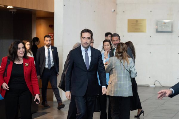 Cuerpo defiende que la consulta sobre BBVA-Sabadell no es para responder 