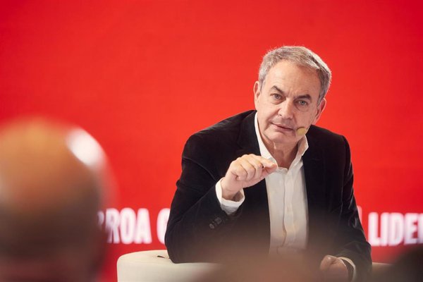 Zapatero, premio Triángulo Rosa por 