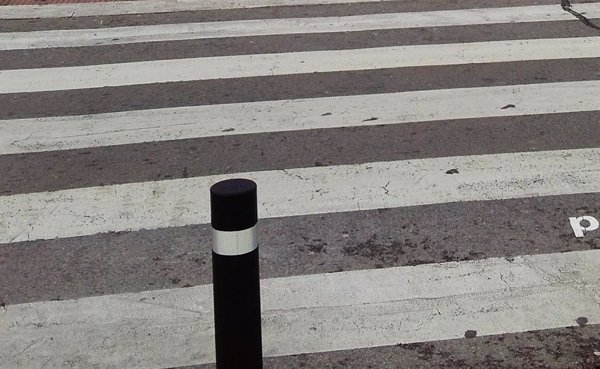 Un conductor positivo en drogas atropella a un hombre en un paso de peatones y se da a la fuga, en Santander