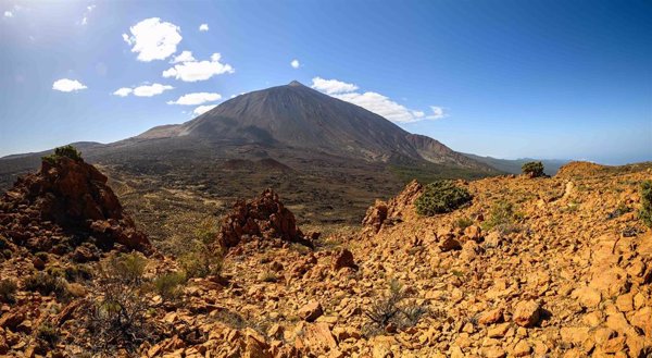 El Cabildo de Tenerife instalará cámaras y sensores para regular la afluencia de visitantes en el Teide