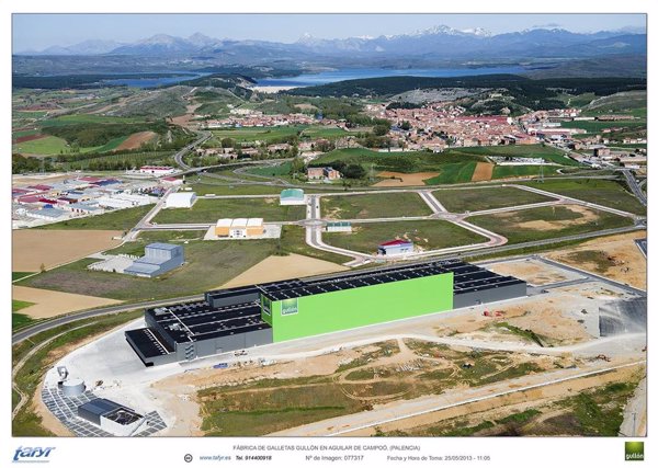 Gobierno de Cantabria y Galletas Gullón firman un convenio para impulsar la FP