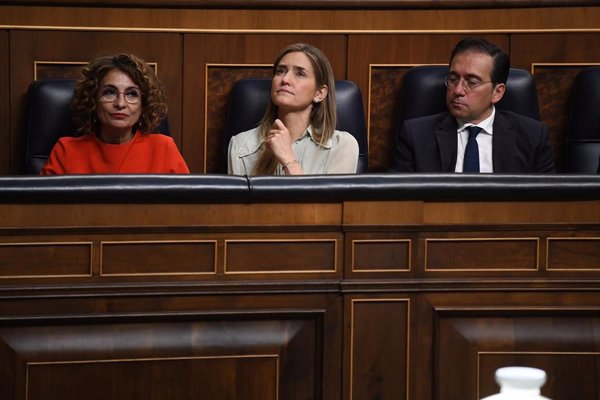 Aagesen defiende que REE es