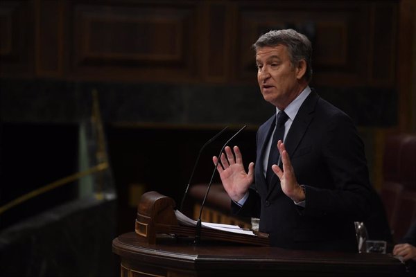 Feijóo recuerda que Mazón