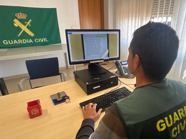 Cuatro detenidos en Elche acusados de defraudar un millón de euros en subvenciones públicas para empleo