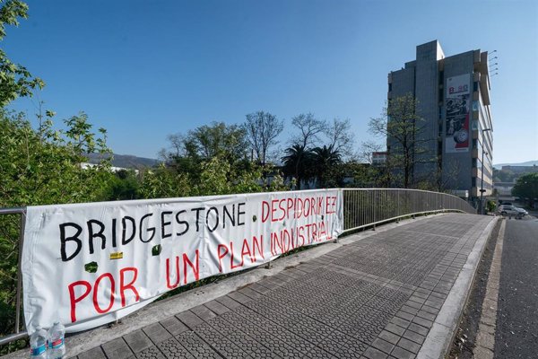 Trabajadores de Bridgestone Basauri vuelven a parar la producción de la planta