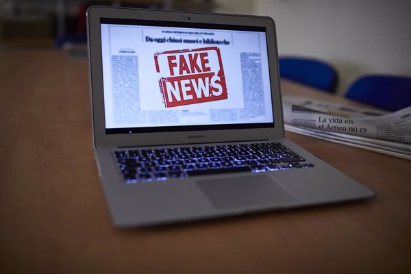 Un 56% de los españoles cree que los periodistas tienen menos libertad e independencia que hace una década