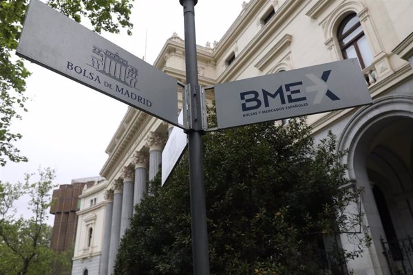 El Ibex 35 abre al alza (+0,2%), con Logista y Cellnex liderando las caídas, y pendiente de EEUU-China