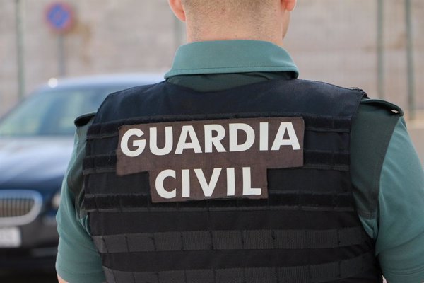 Uno de los siete detenidos en la operación antidroga de Carballo y A Laracha (A Coruña) es un guardia civil