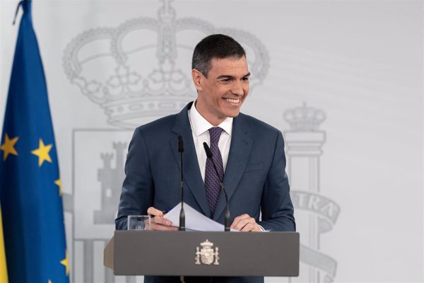 Sánchez destaca el fuerte europeísmo de los españoles y define a la UE como 