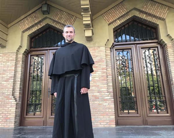El director del colegio San Agustín de Zaragoza, amigo del Papa León XIV, convencido de que visitará España