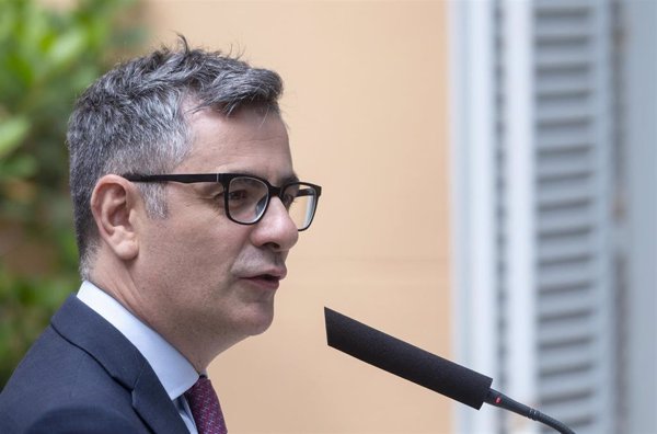 Peinado afeó a Bolaños que contestara con