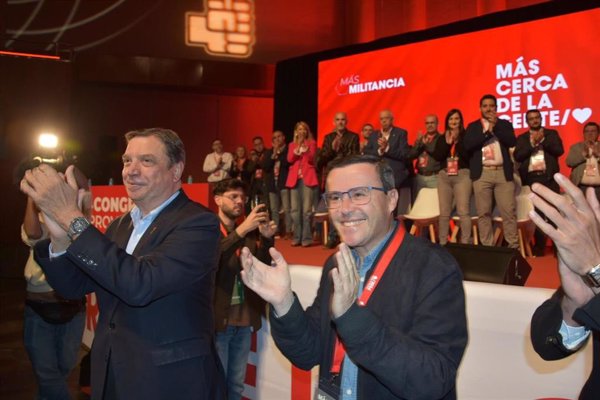 Planas critica la