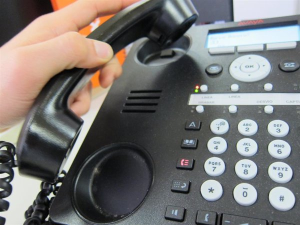 La CNMC lanza una consulta pública para desregular el mercado mayorista de terminación de llamadas fijas